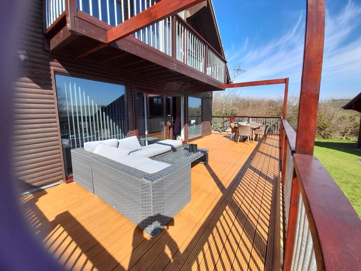 3 Bed Lodge With Ev Point Truro Ngoại thất bức ảnh